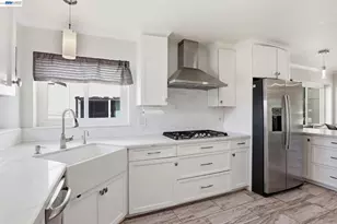 1233 Benedict Ct, San Leandro, CA 94577 - Photo 11