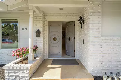 1121 El Sur Way, Sacramento, CA 95864 - Photo 7