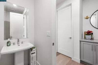 6274 Carousel Ave, Tracy, CA 95377 - Photo 17