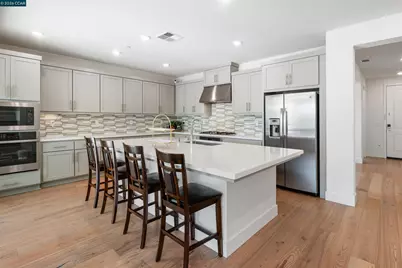 6274 Carousel Ave, Tracy, CA 95377 - Photo 9