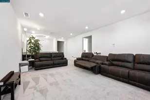 6274 Carousel Ave, Tracy, CA 95377 - Photo 19