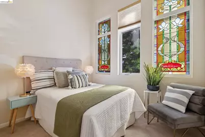 6300 Shattuck Ave #1, Oakland, CA 94609 - Photo 33