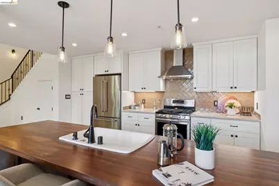 6300 Shattuck Ave #1, Oakland, CA 94609 - Photo 9