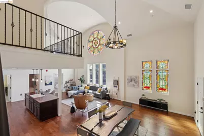 6300 Shattuck Ave #1, Oakland, CA 94609 - Photo 1