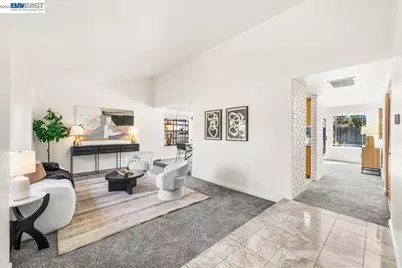 3647 Ashwood Dr, Pleasanton, CA 94588 - Photo 3