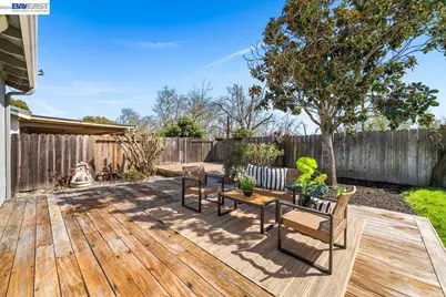 3647 Ashwood Dr, Pleasanton, CA 94588 - Photo 31