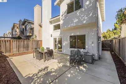 4900 Creekwood Dr, Fremont, CA 94555 - Photo 23