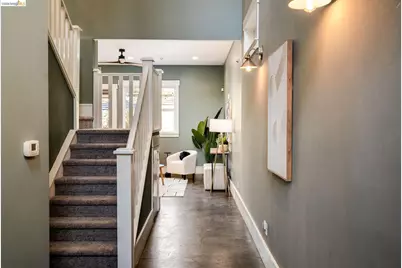 1526 32nd St, Oakland, CA 94608 - Photo 3