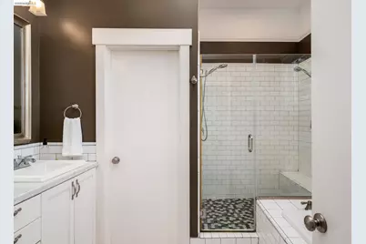 1526 32nd St, Oakland, CA 94608 - Photo 29