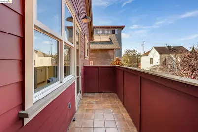 1526 32nd St, Oakland, CA 94608 - Photo 31