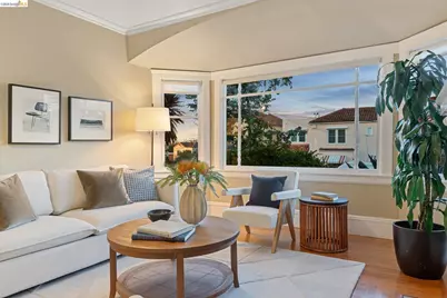 715 Hillgirt Cir, Oakland, CA 94610 - Photo 41