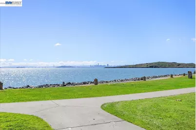 130 Lakeshore Ct, Richmond, CA 94804 - Photo 49