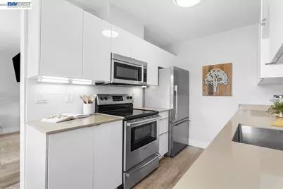 130 Lakeshore Ct, Richmond, CA 94804 - Photo 13