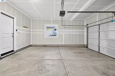 7000 Santa Venetia Pl, Roseville, CA 95747 - Photo 37