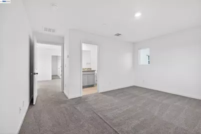 7000 Santa Venetia Pl, Roseville, CA 95747 - Photo 23