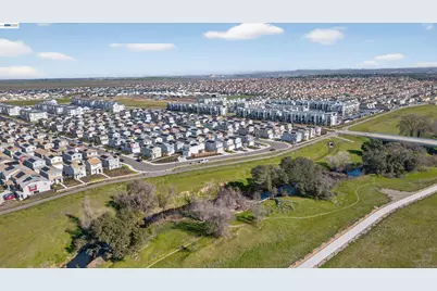 7000 Santa Venetia Pl, Roseville, CA 95747 - Photo 45