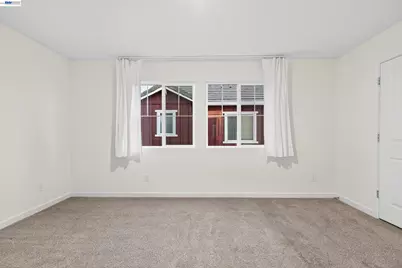 7000 Santa Venetia Pl, Roseville, CA 95747 - Photo 27