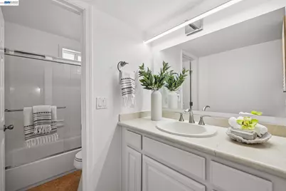 27796 Vasona Ct #2, Hayward, CA 94544 - Photo 25