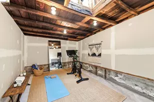 64 Ramona Ave, Oakland, CA 94611 - Photo 33