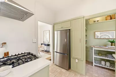 64 Ramona Ave., Oakland, CA 94611 - Photo 15