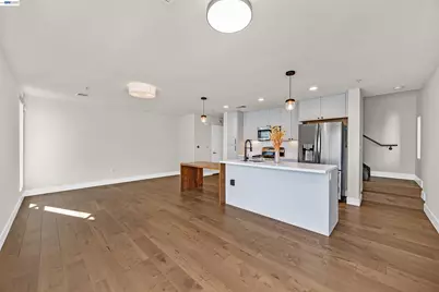 6466 Hollis St #182, Emeryville, CA 94608 - Photo 17