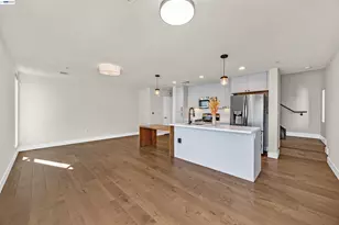 6466 Hollis St, Emeryville, CA 94608 - Photo 17