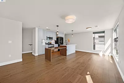 6466 Hollis St #182, Emeryville, CA 94608 - Photo 15