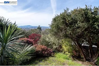 2515 Alva Ave, El Cerrito, CA 94530 - Photo 29