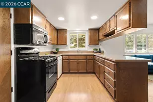 32 Lancaster Ct, Walnut Creek, CA 94595 - Photo 9