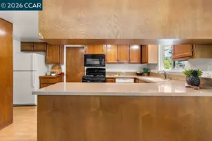 32 Lancaster Ct, Walnut Creek, CA 94595 - Photo 11