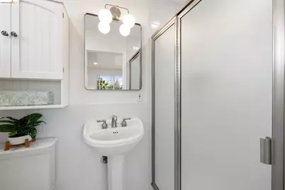 3994 Newcastle Rd, Concord, CA 94519 - Photo 19