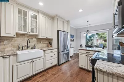 218 Birch Creek Drive, Pleasanton, CA 94566 - Photo 9