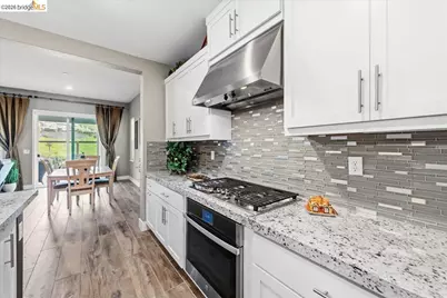 931 Via Veneto, San Ramon, CA 94583 - Photo 7