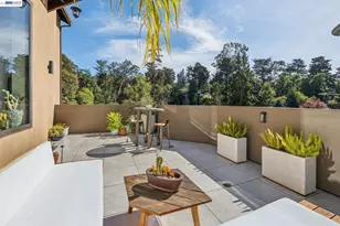 2588 Scout Rd, Oakland, CA 94611 - Photo 33