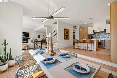 2588 Scout Rd, Oakland, CA 94611 - Photo 27