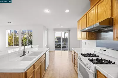 649 Spillman Cir, Vacaville, CA 95688 - Photo 15