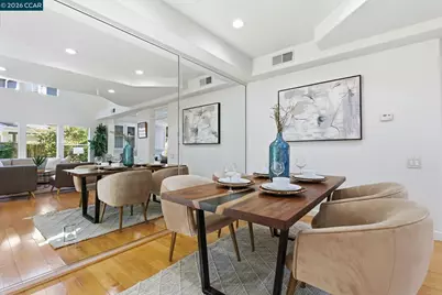 95 Seagull Dr, Richmond, CA 94804 - Photo 15