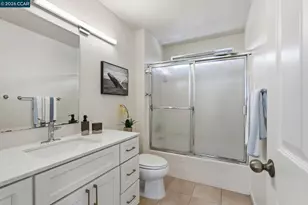 95 Seagull Dr, Richmond, CA 94804 - Photo 31