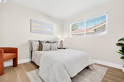 5170 Saddle Brook Dr, Oakland, CA 94619 - Photo 13