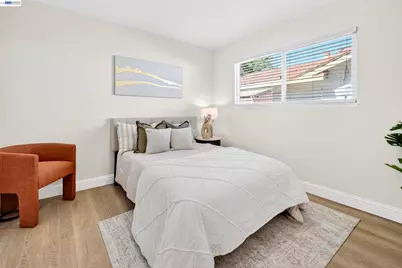 5170 Saddle Brook Dr, Oakland, CA 94619 - Photo 15