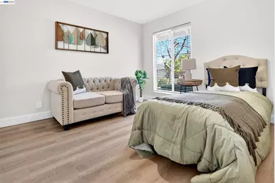 5170 Saddle Brook Dr, Oakland, CA 94619 - Photo 15