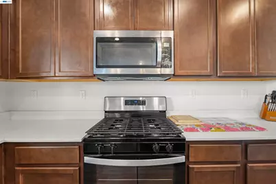 9620 Mason Trails Rd, Roseville, CA 95747 - Photo 5