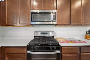 9620 Mason Trails Rd, Roseville, CA 95747 - Photo 5