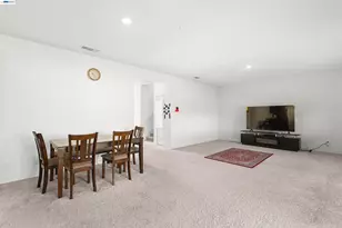 9620 Mason Trails Rd, Roseville, CA 95747 - Photo 7