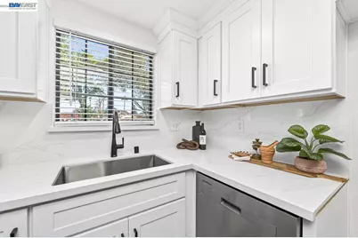 670 Peters, Pleasanton, CA 94566 - Photo 7