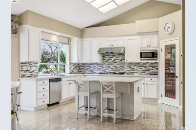 2166 Shadow Ridge Way, San Jose, CA 95138 - Photo 11