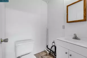 2150 35th Ave, Oakland, CA 94601 - Photo 9