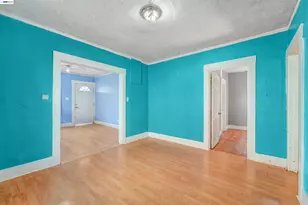 1061 71st Ave, Oakland, CA 94621 - Photo 5