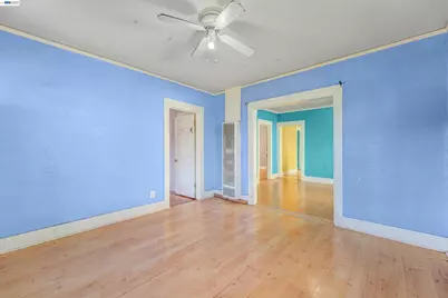 1061 71st Ave, Oakland, CA 94621 - Photo 3