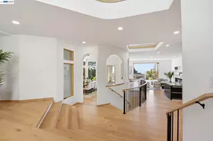 1024 Grizzly Peak Blvd, Berkeley, CA 94708 - Photo 17